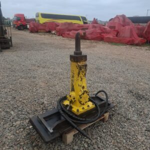 FOTO DE MARTILLO HIDRÁULICO ATLAS COPCO SB202 - 2017