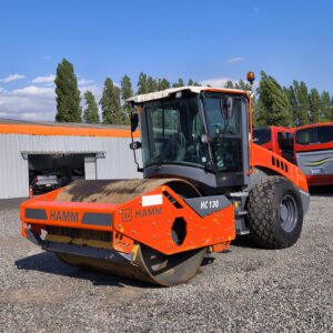 FOTO DE RODILLO COMPACTADOR HAMM HC130- 2024