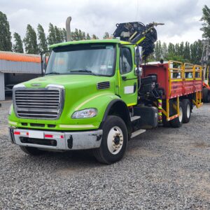 FOTO DE CAMION PLUMA FREIGHTLINER M2 112 - 2016
