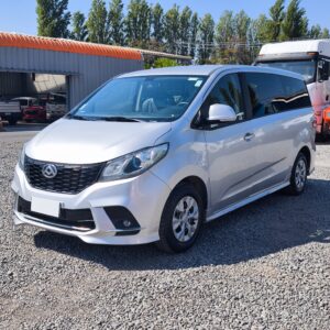 FOTO DE MINIBUS MAXUS G10 – 2025