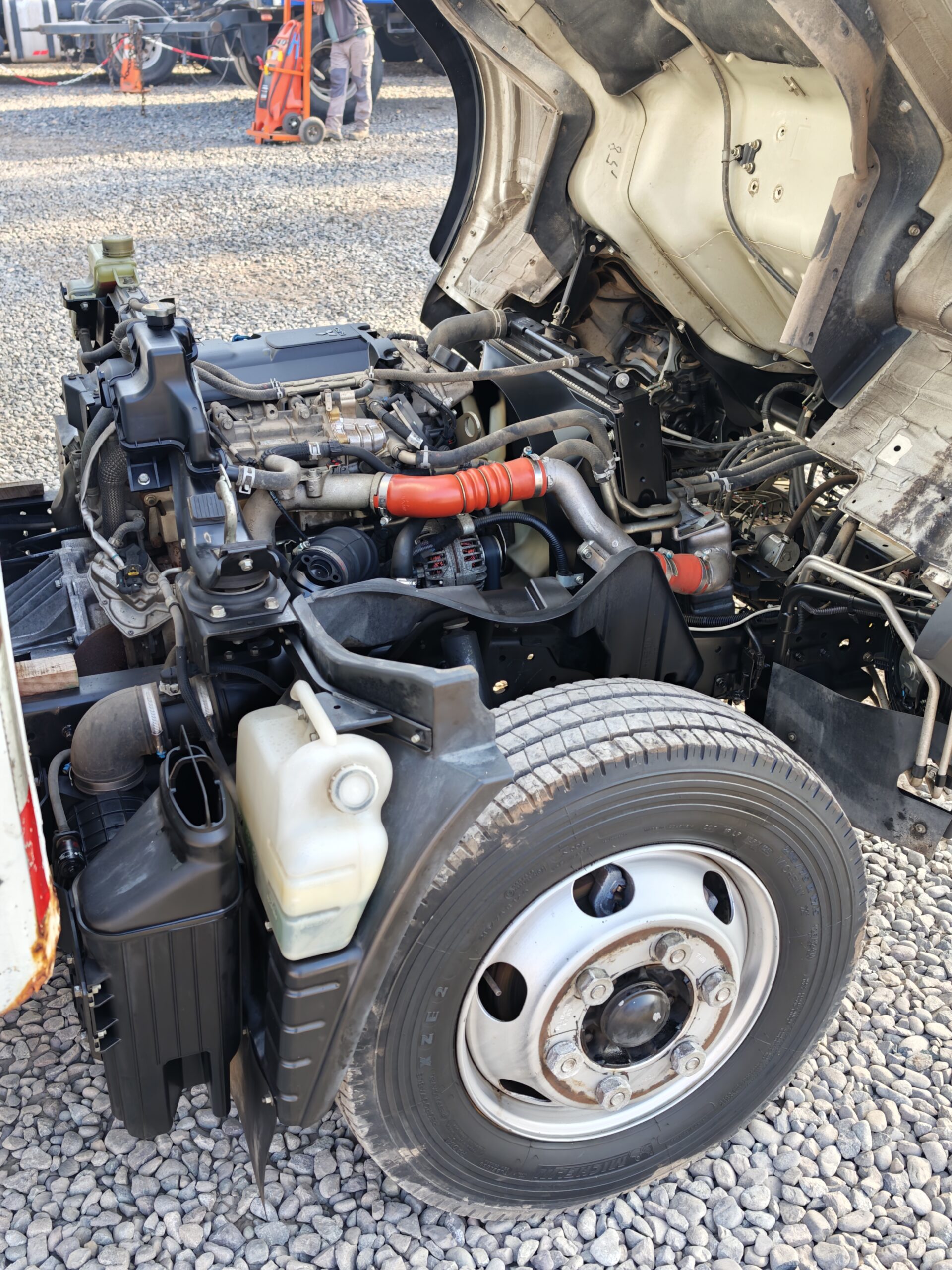 CAMIÓN MITSUBISHI FUSO CANTER 815 - 2020 - Imagen 18