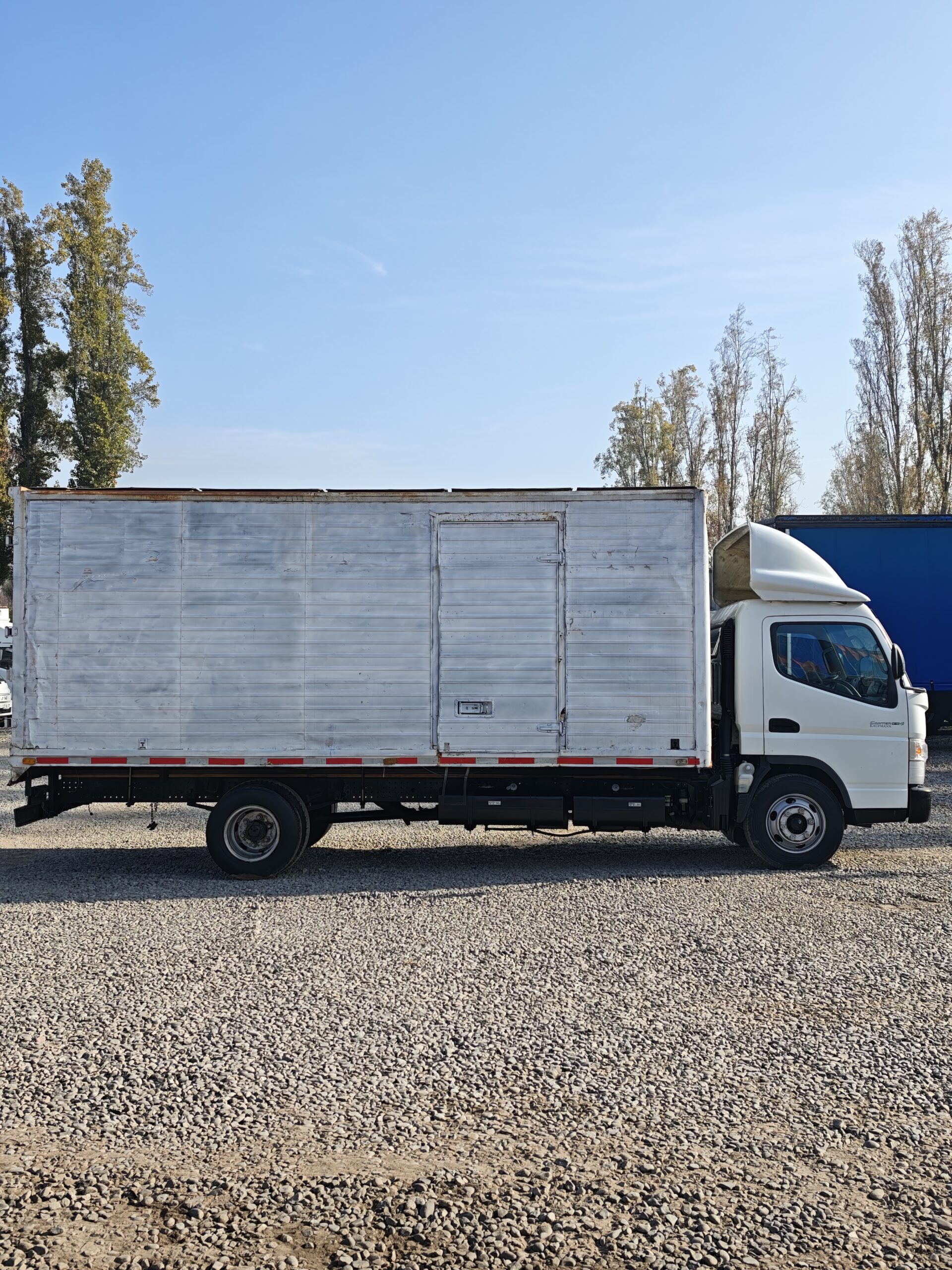 CAMIÓN MITSUBISHI FUSO CANTER 815 - 2020 - Imagen 6