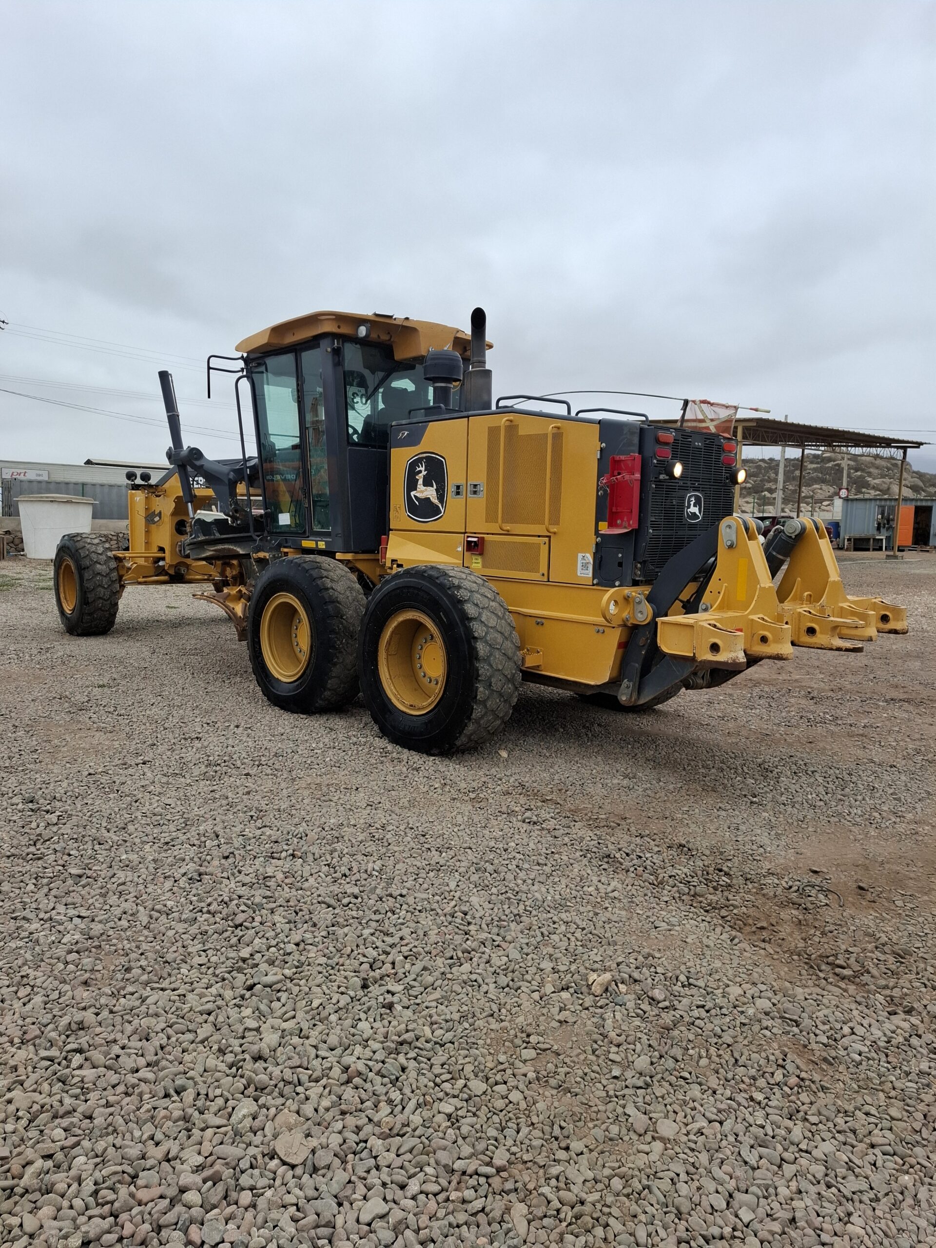 MOTONIVELADORA JOHN DEERE 770G - 2023 - Imagen 3