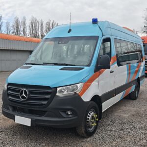 FOTO DE MINIBUS MERCEDES BENZ SPRINTER 517 CDI - 2024