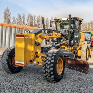 FOTO DE MOTONIVELADORA JOHN DEERE 770G - 2023