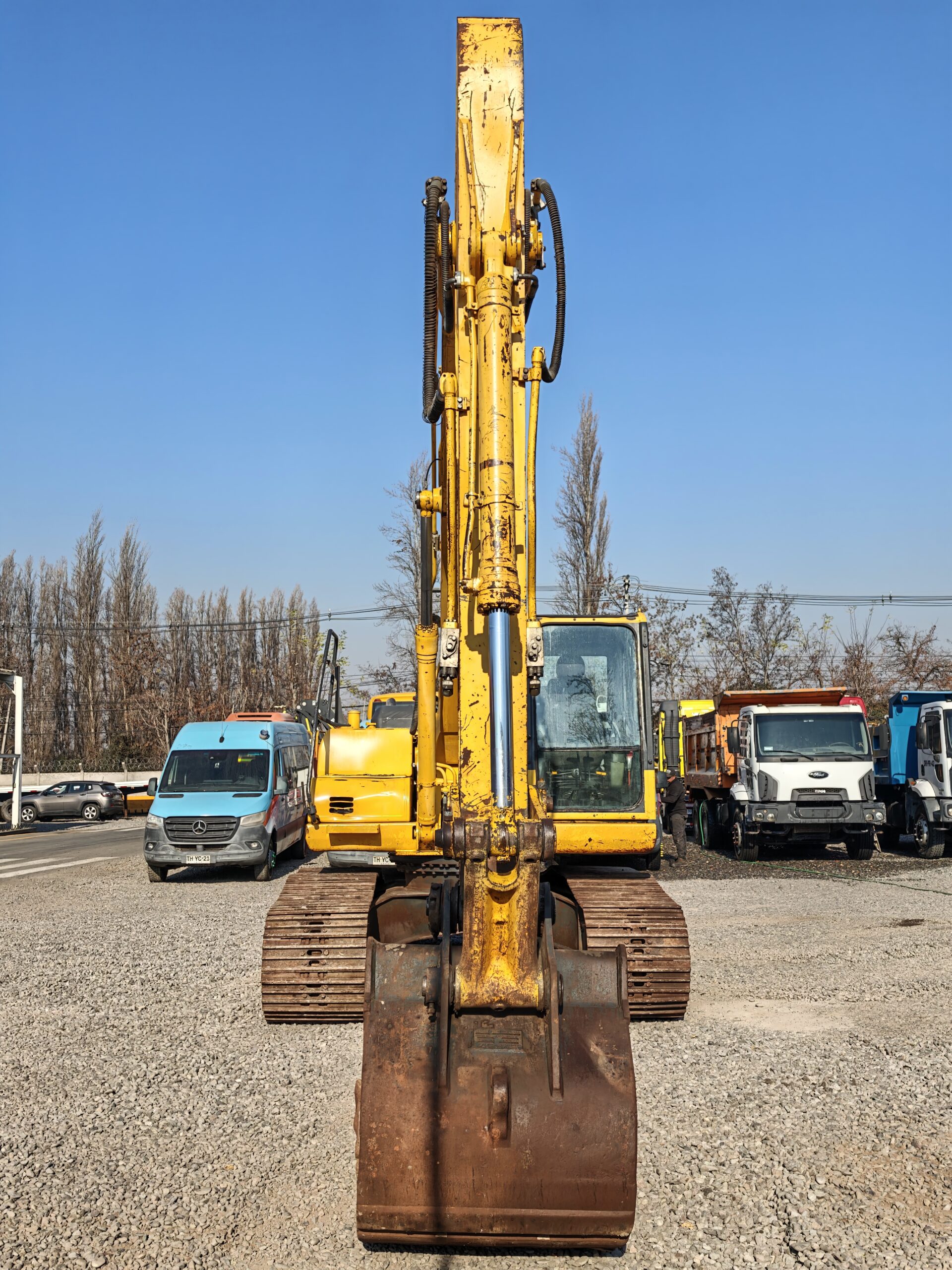 EXCAVADORA KOMATSU PC200_8 - 2011 - Imagen 8