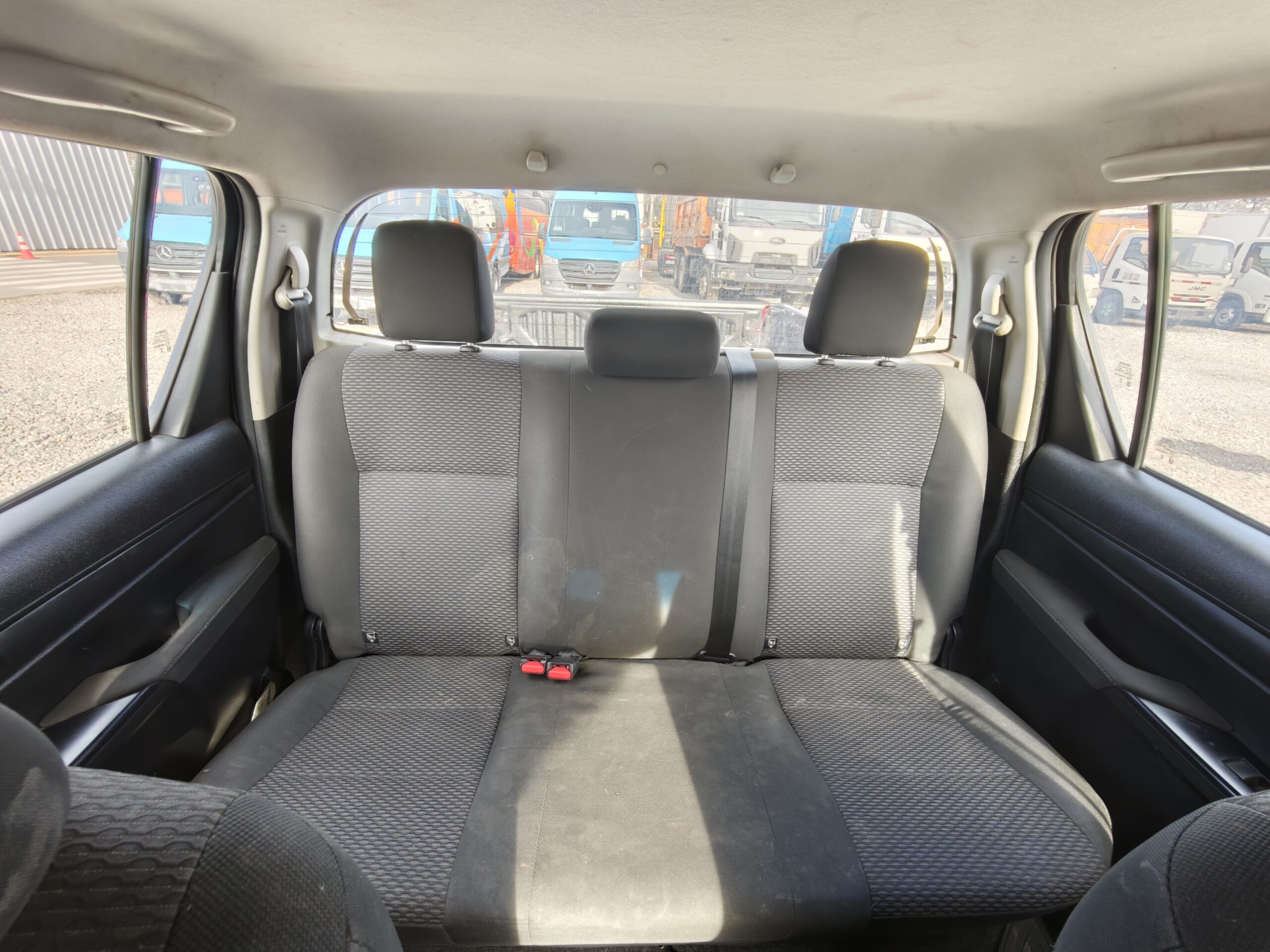 CAMIONETA TOYOTA HILUX DX- 2024 - Imagen 17