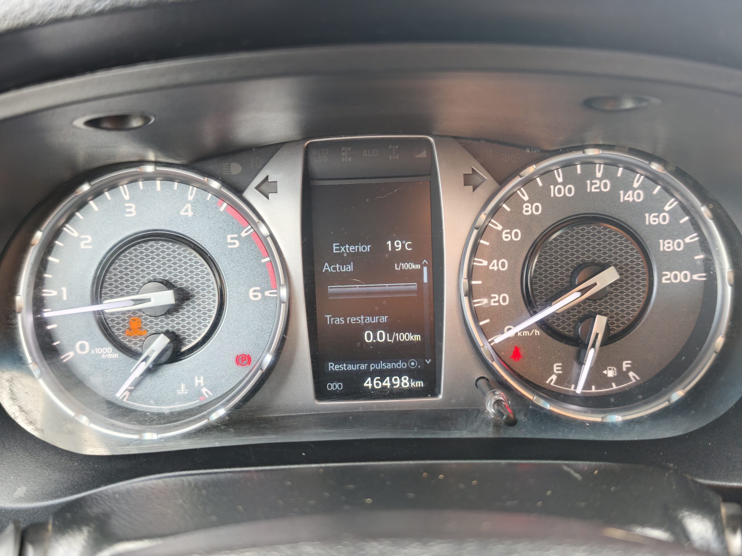 CAMIONETA TOYOTA HILUX DX- 2024 - Imagen 14