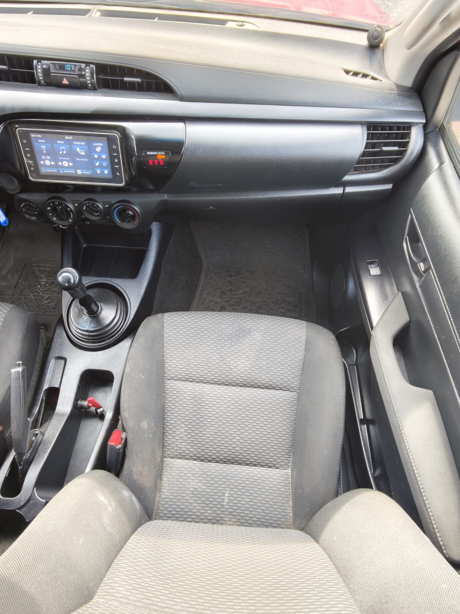 CAMIONETA TOYOTA HILUX DX- 2024 - Imagen 12