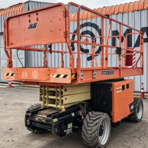 FFOTO DE ALZA HOMBRE JLG RT2669 - 2021