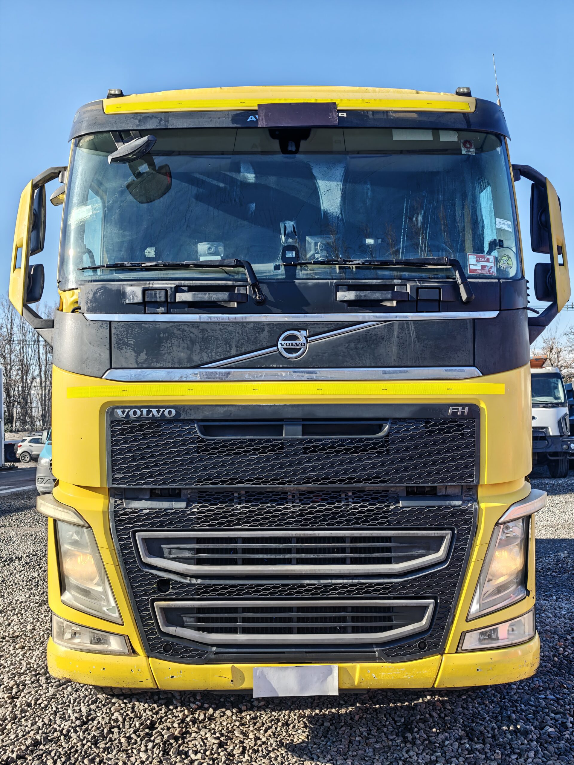 TRACTOCAMIÓN VOLVO FH500 - 2016 - Imagen 8