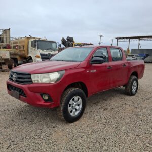 FOTO DE CAMIONETA TOYOTA HILUX DX - 2018