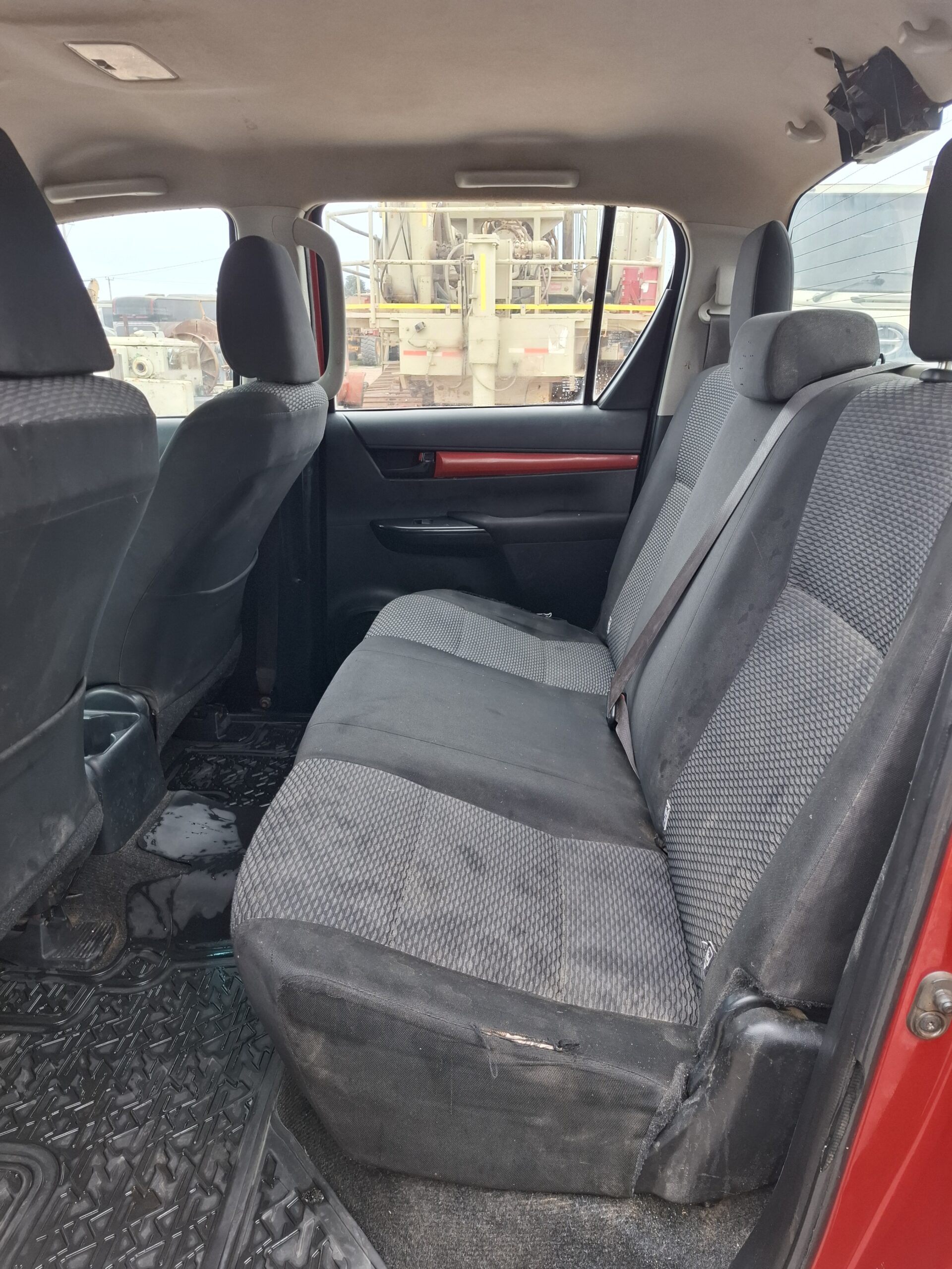 CAMIONETA TOYOTA HILUX DX - 2018 - Imagen 12