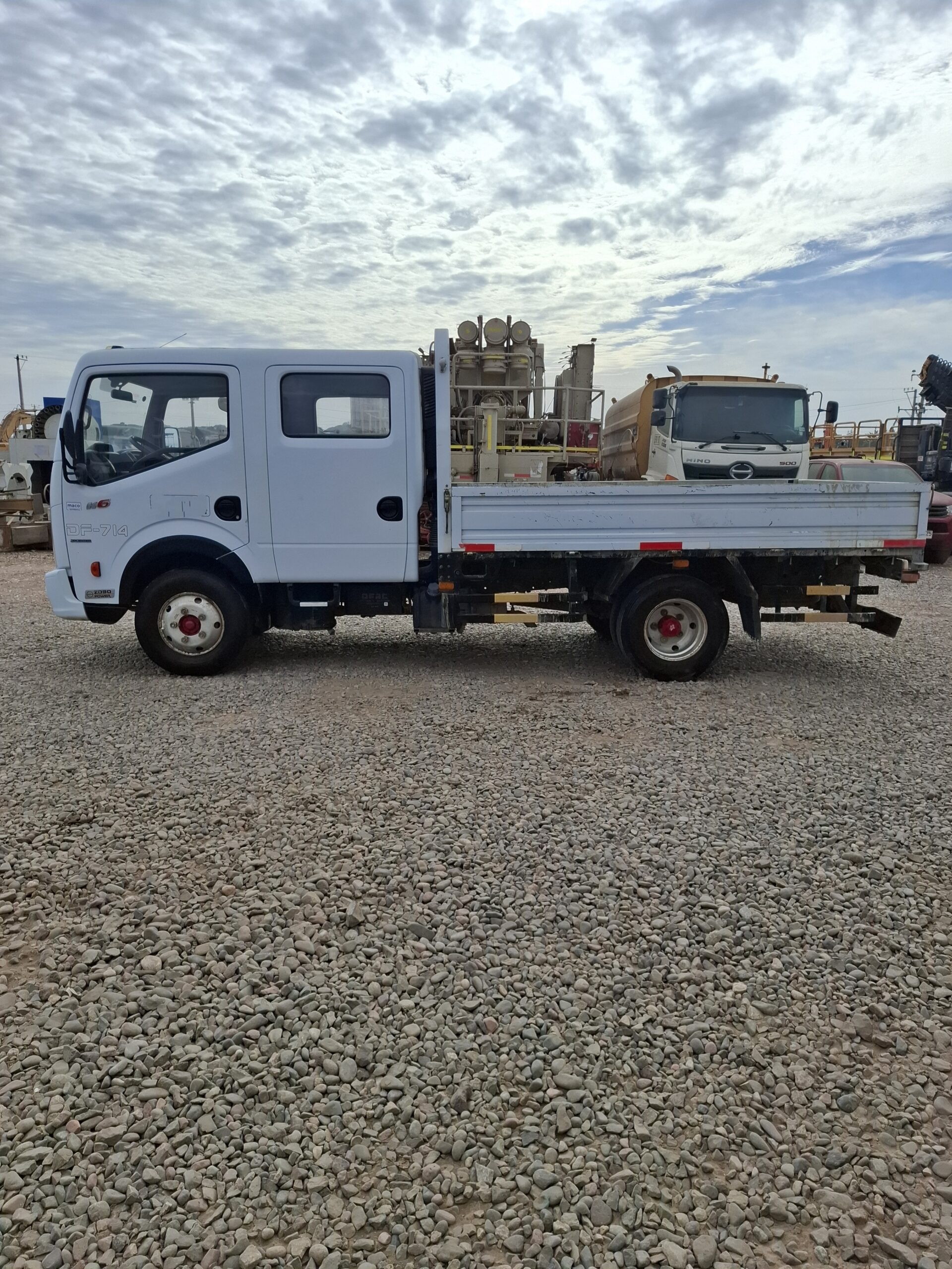 CAMIÓN DONGFENG DF714 - 2023 - Imagen 2