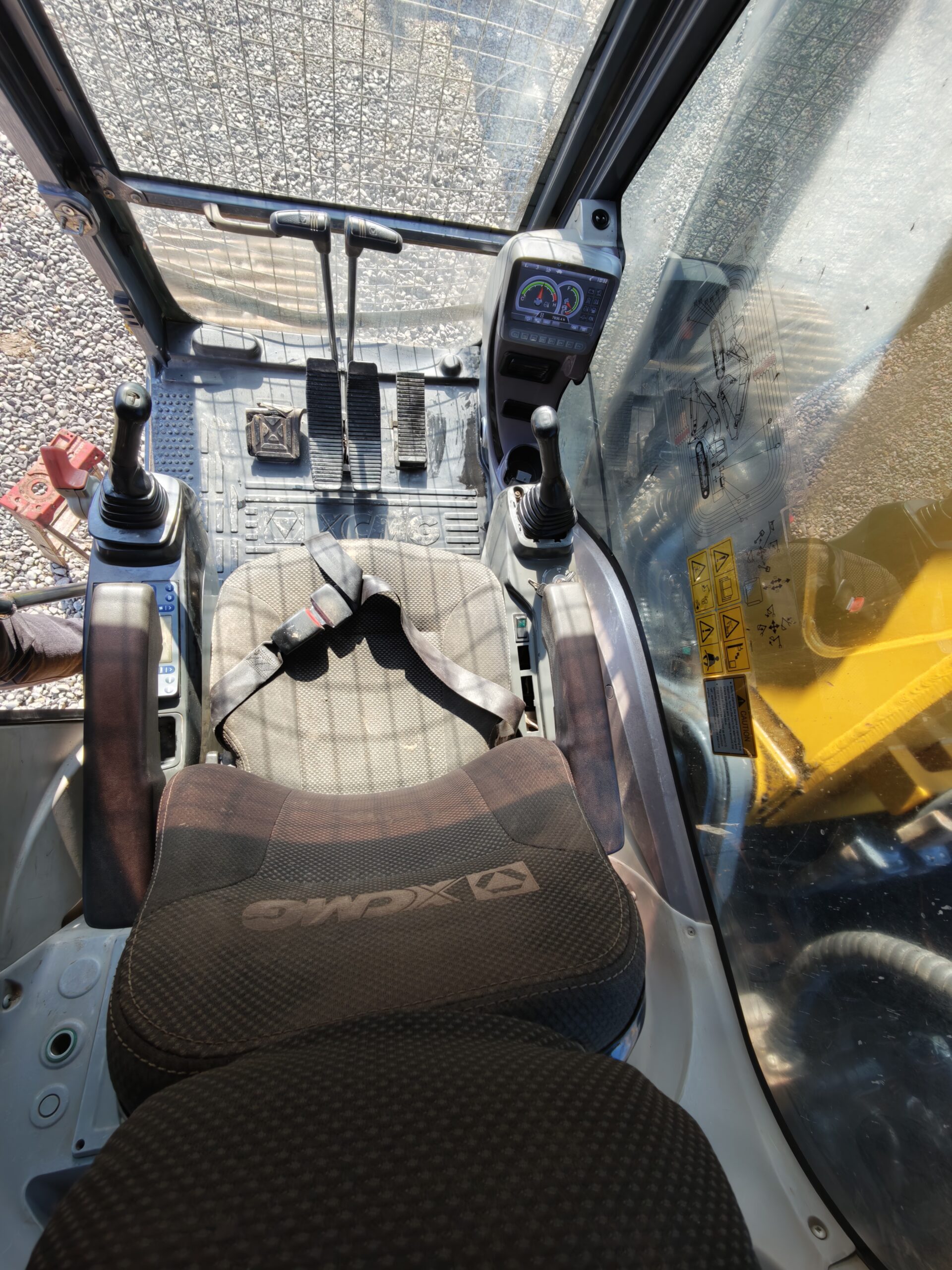 EXCAVADORA XCMG XE305D - 2019 - Imagen 12