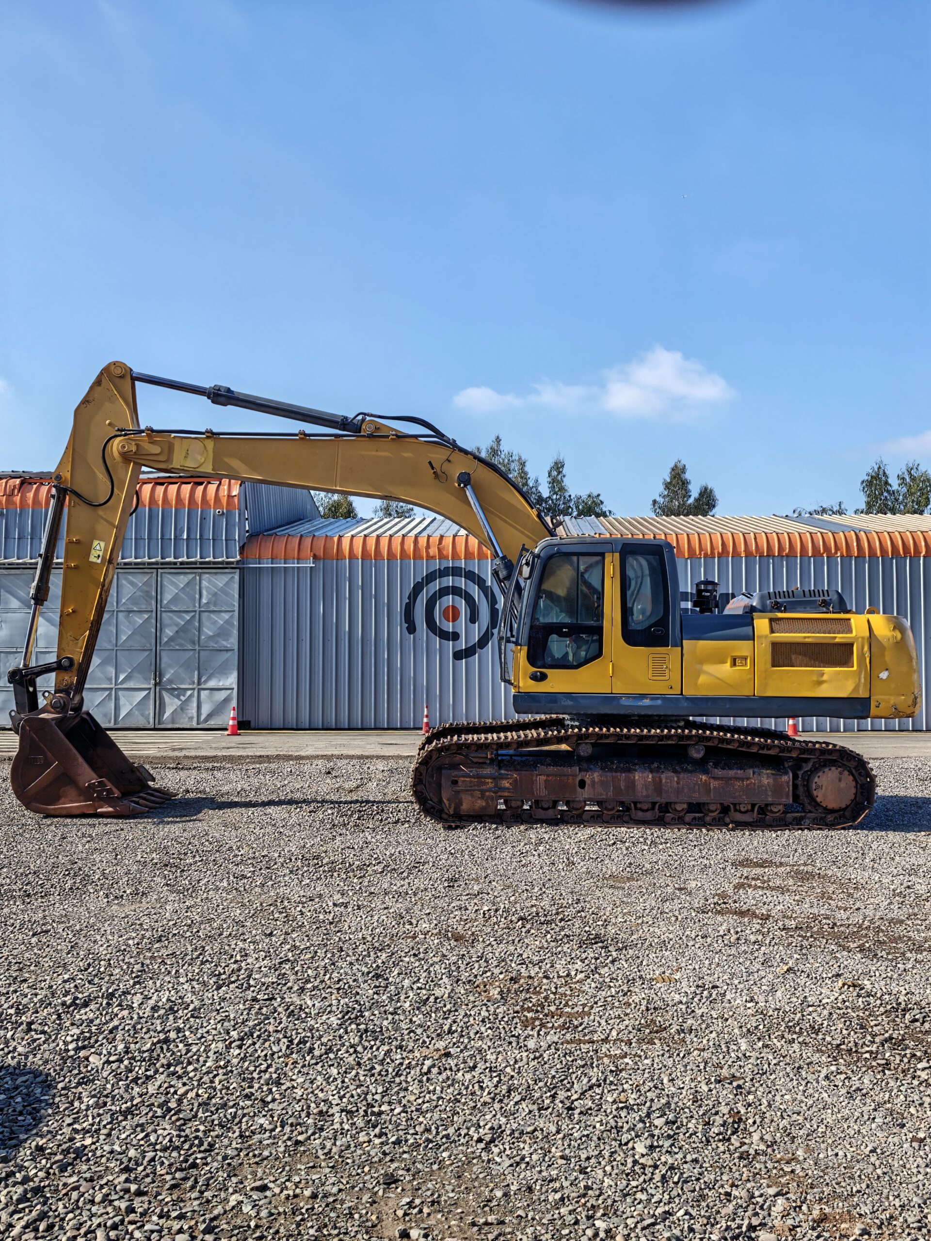 EXCAVADORA XCMG XE305D - 2019 - Imagen 2