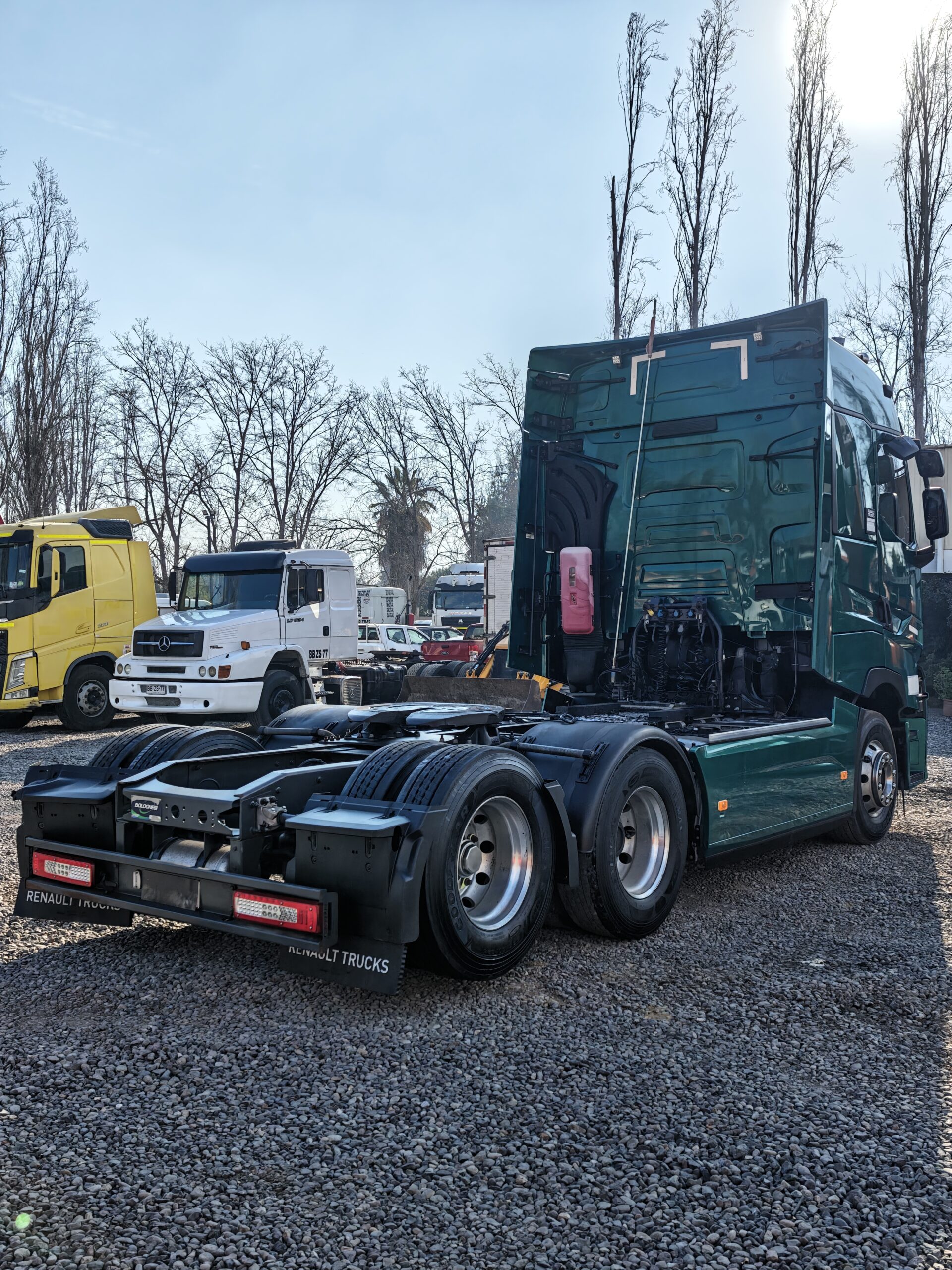 TRACTOCAMIÓN RENAULT T520 - 2024 - Imagen 5