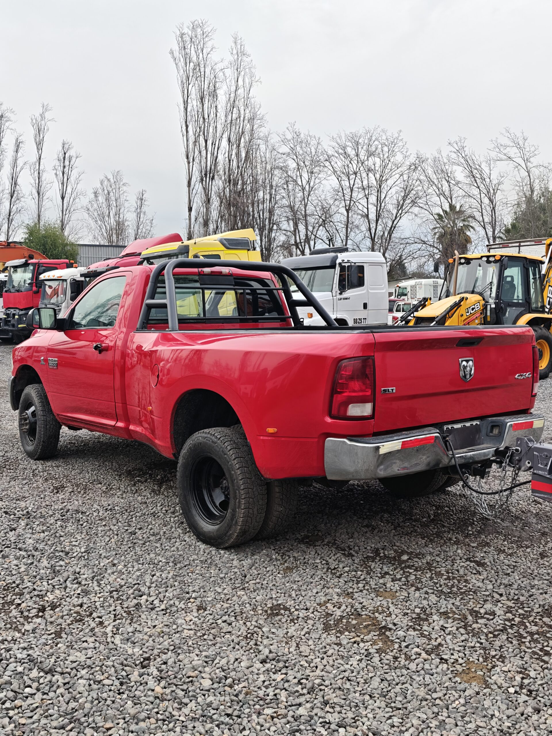 CAMIONETA DODGE RAM 3500 - 2011 - Imagen 3
