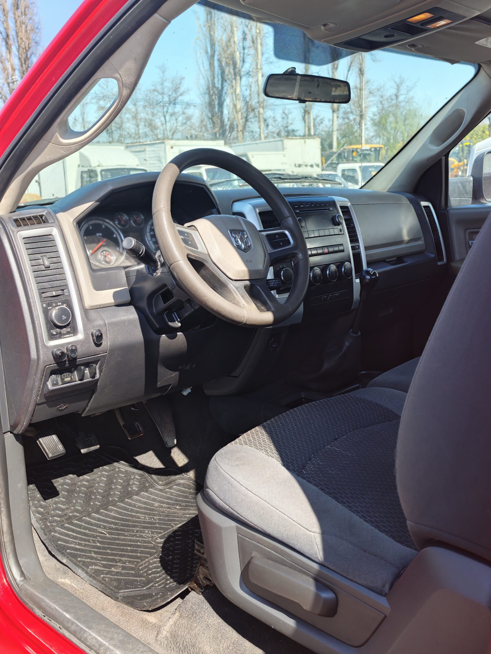 CAMIONETA DODGE RAM 3500 - 2011 - Imagen 9