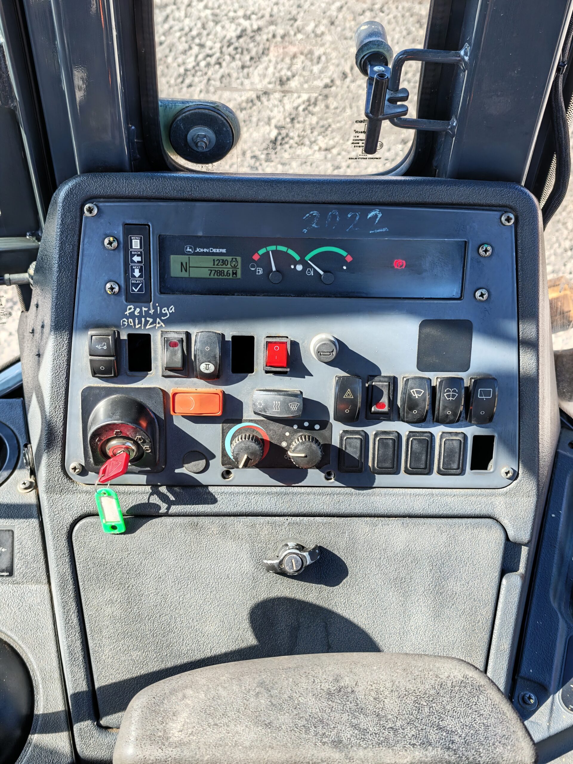 RETROEXCAVADORA JOHN DEERE 310L – 2022 - Imagen 14