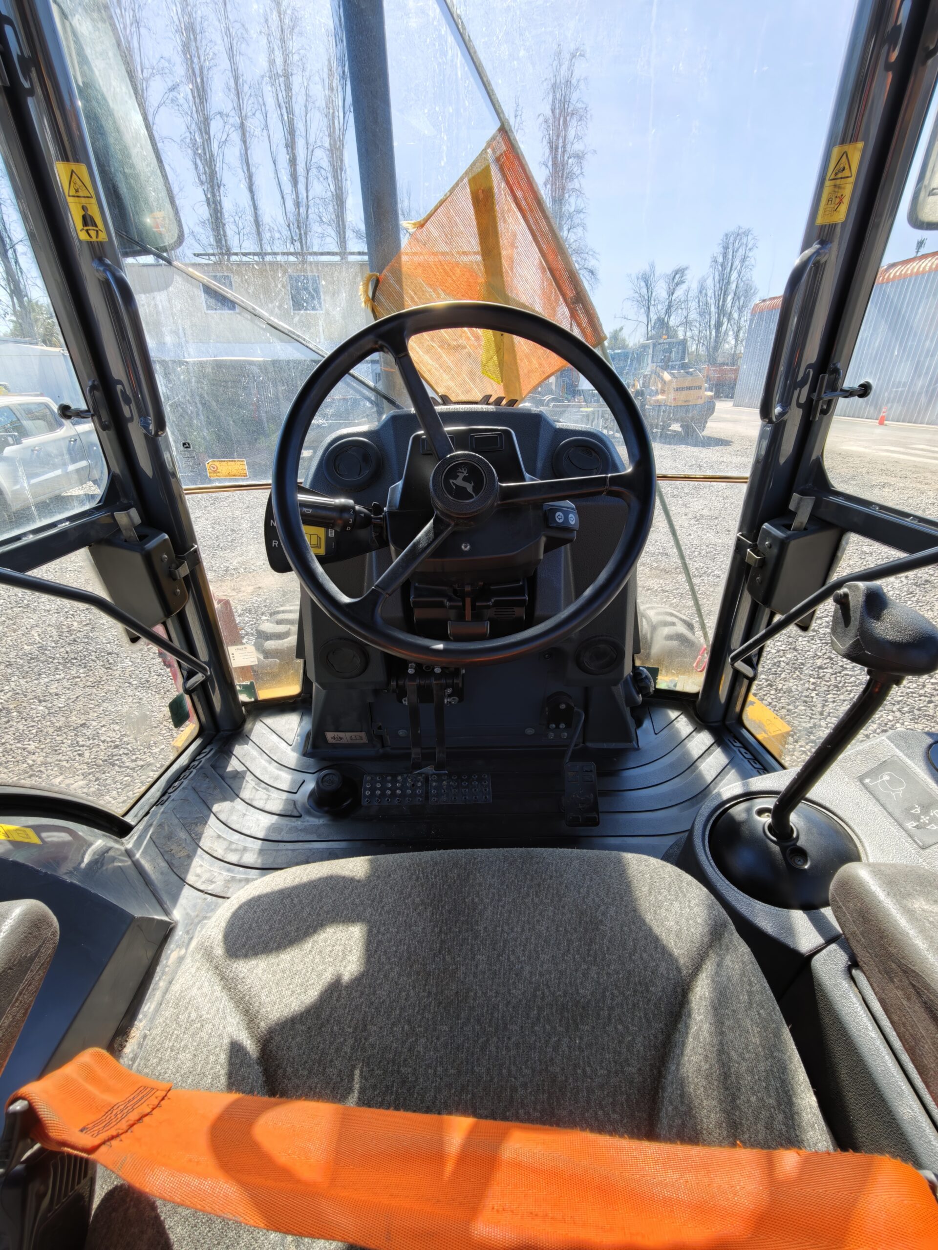 RETROEXCAVADORA JOHN DEERE 310L – 2022 - Imagen 11