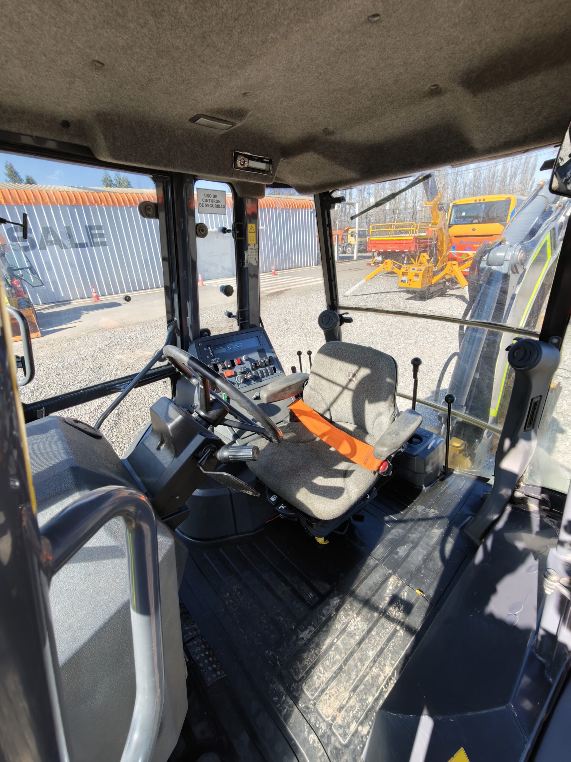 RETROEXCAVADORA JOHN DEERE 310L – 2022 - Imagen 10