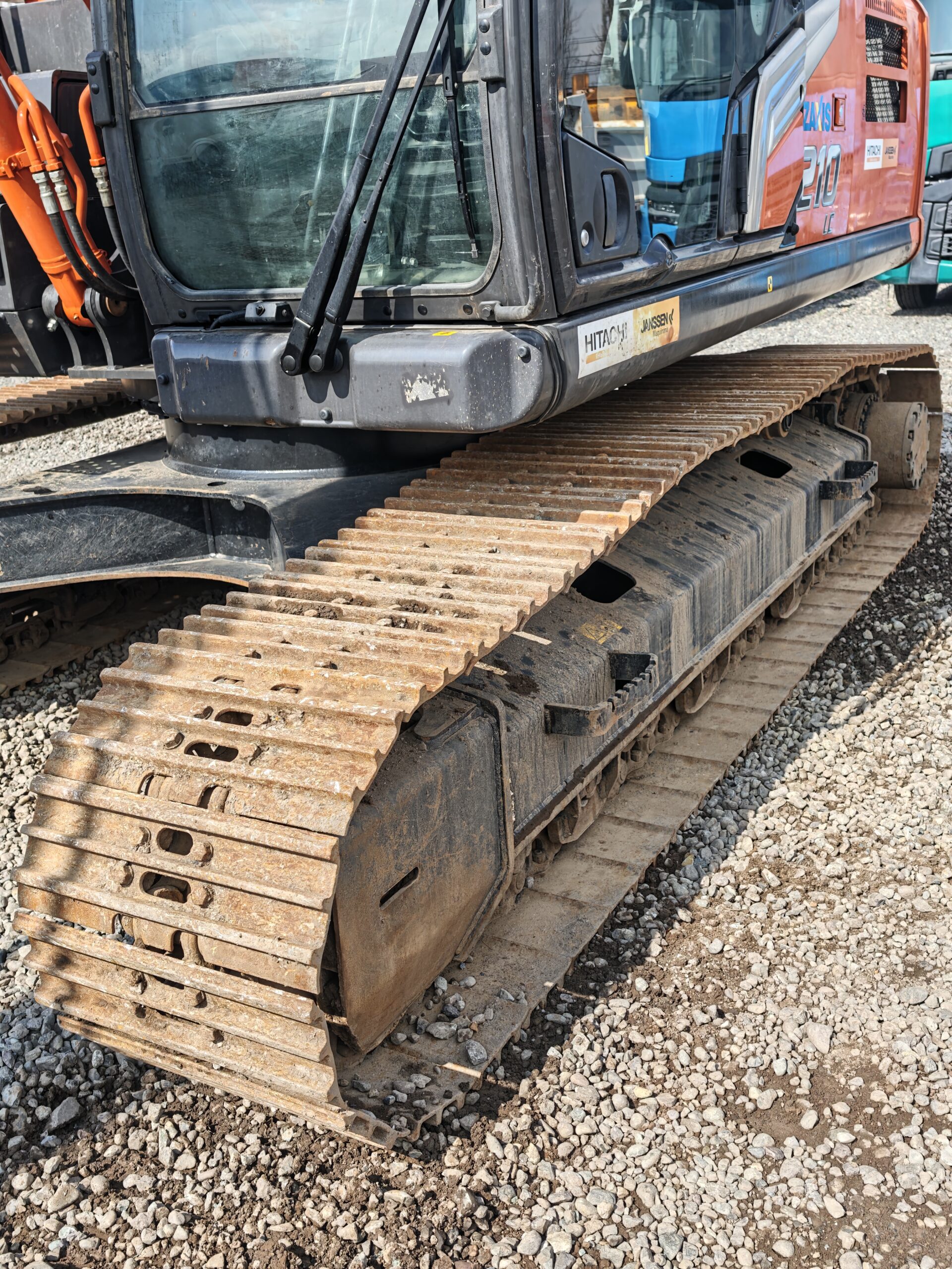 EXCAVADORA HITACHI ZX210LC-7H - 2026 - Imagen 23