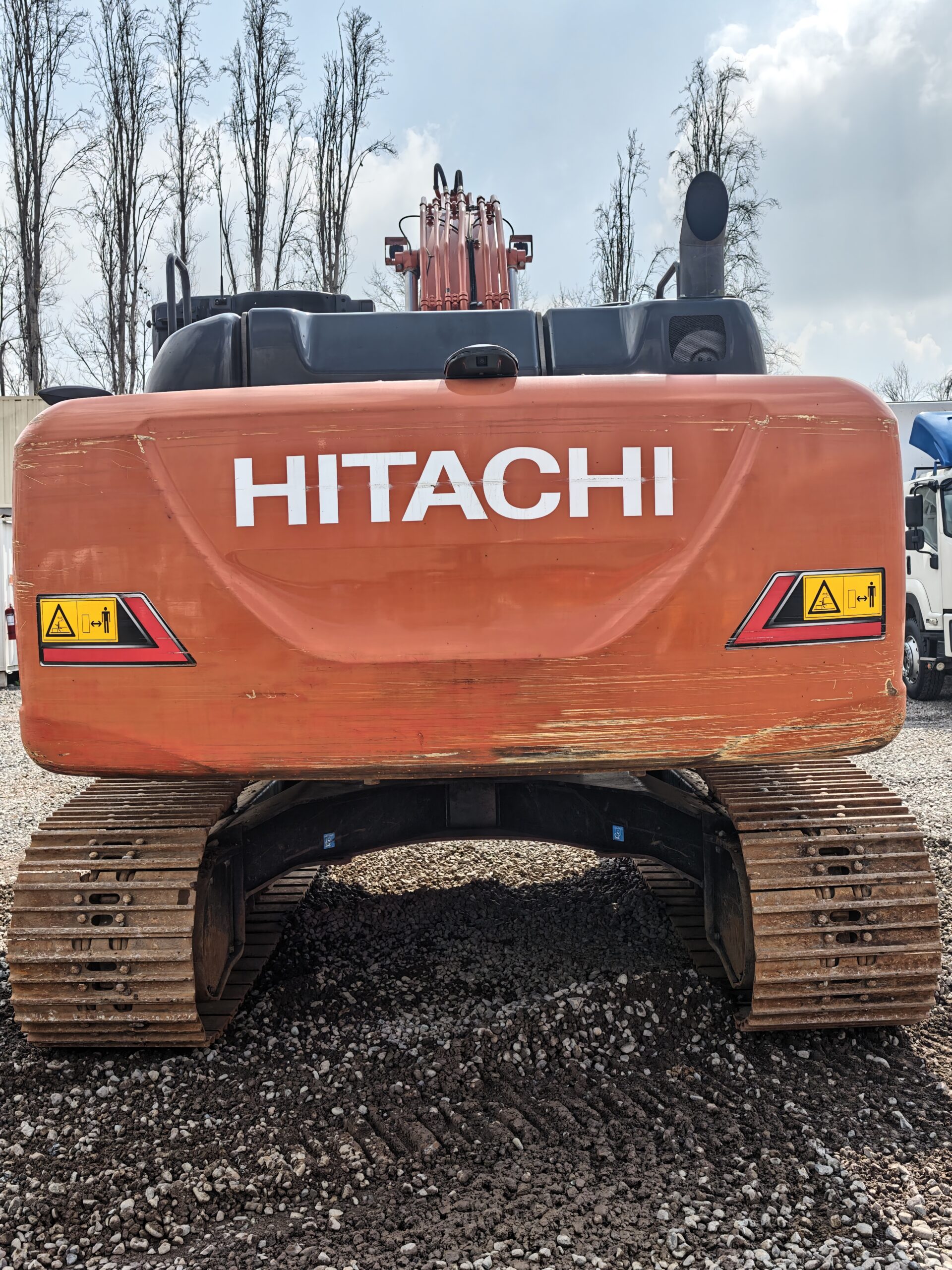 EXCAVADORA HITACHI ZX210LC-7H - 2026 - Imagen 4