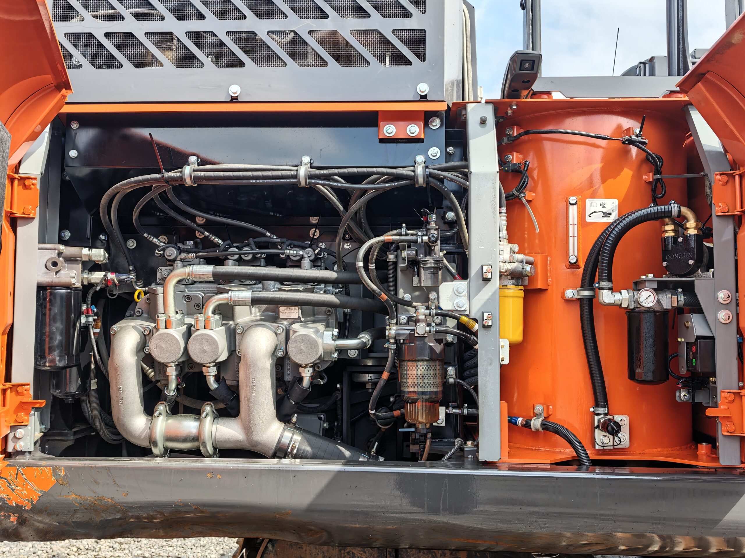 EXCAVADORA HITACHI ZX300LC-7H - 2026 - Imagen 18