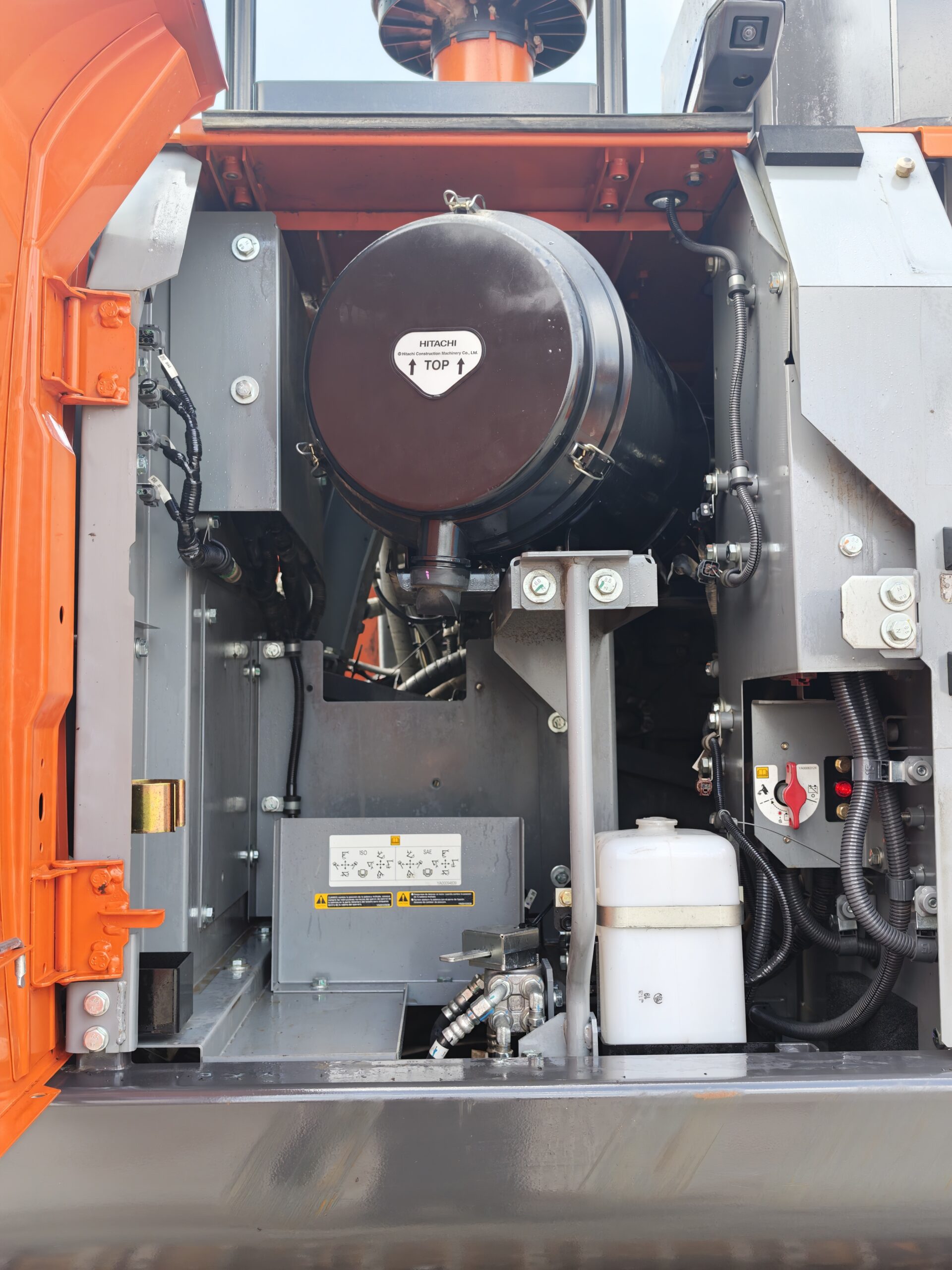EXCAVADORA HITACHI ZX300LC-7H - 2026 - Imagen 15