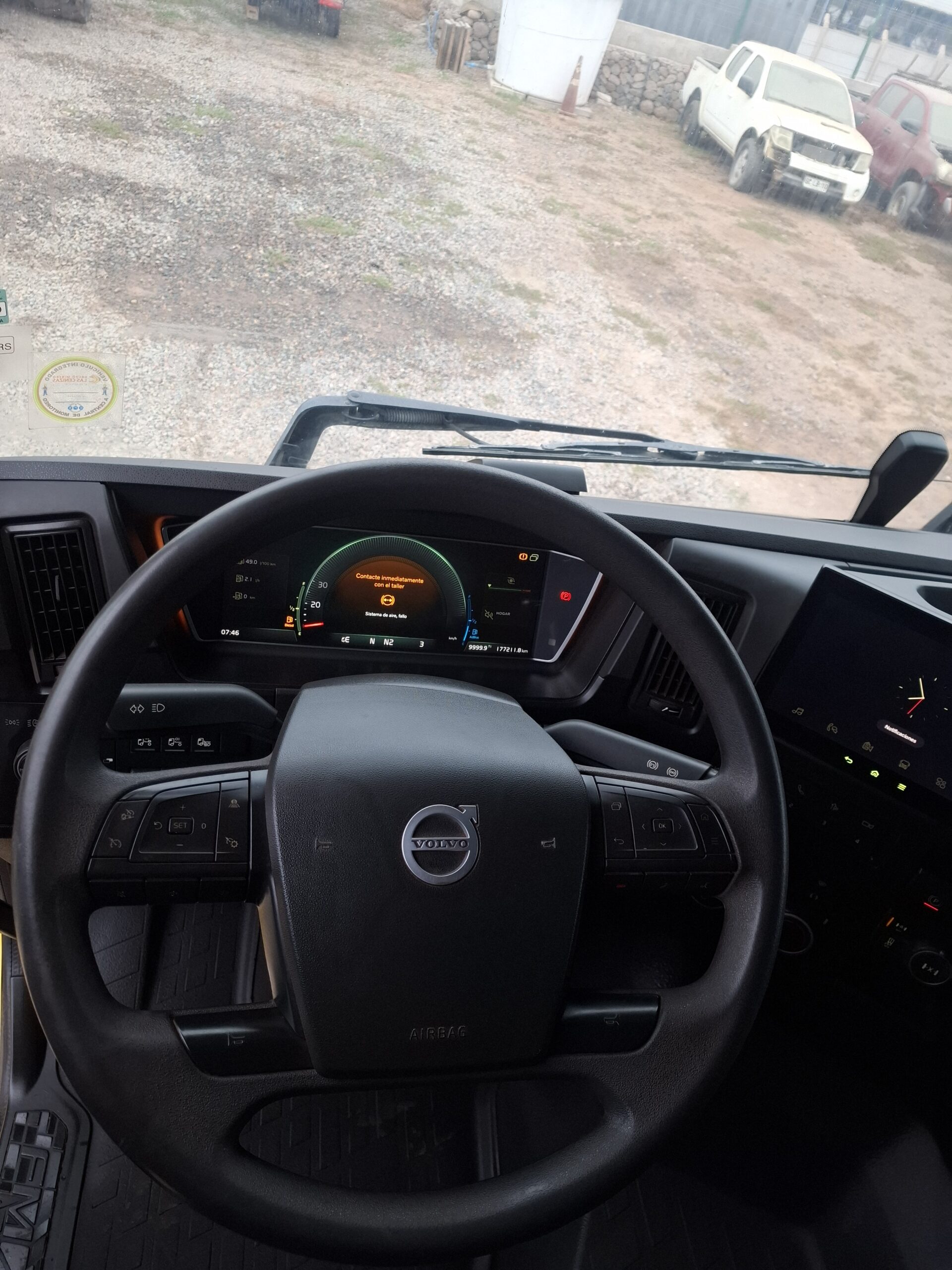 TRACTOCAMIÓN VOLVO FMX500 - 2023 - Imagen 13