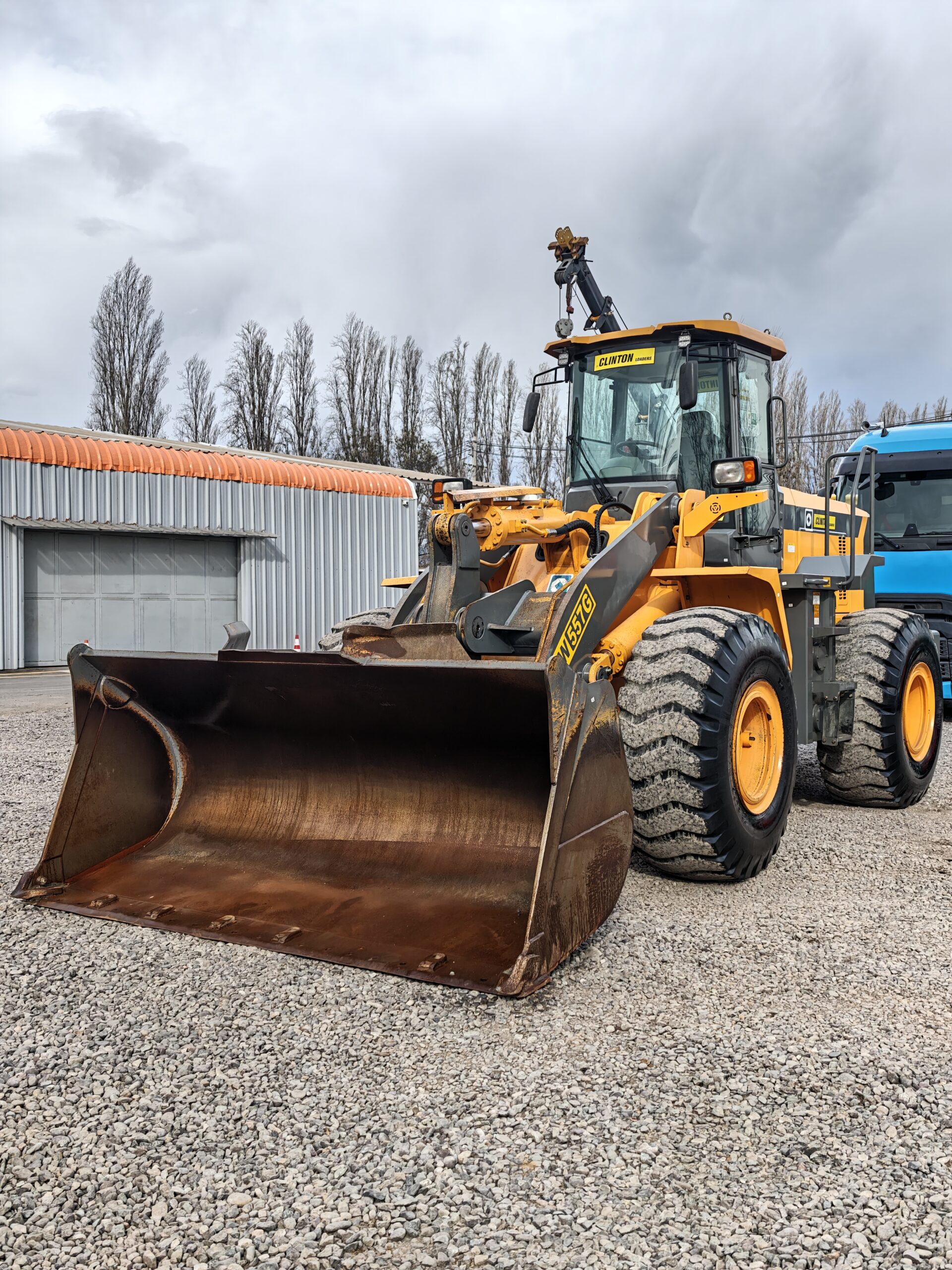 FOTO DE CARGADOR FRONTAL CLINTON 557G - 2025