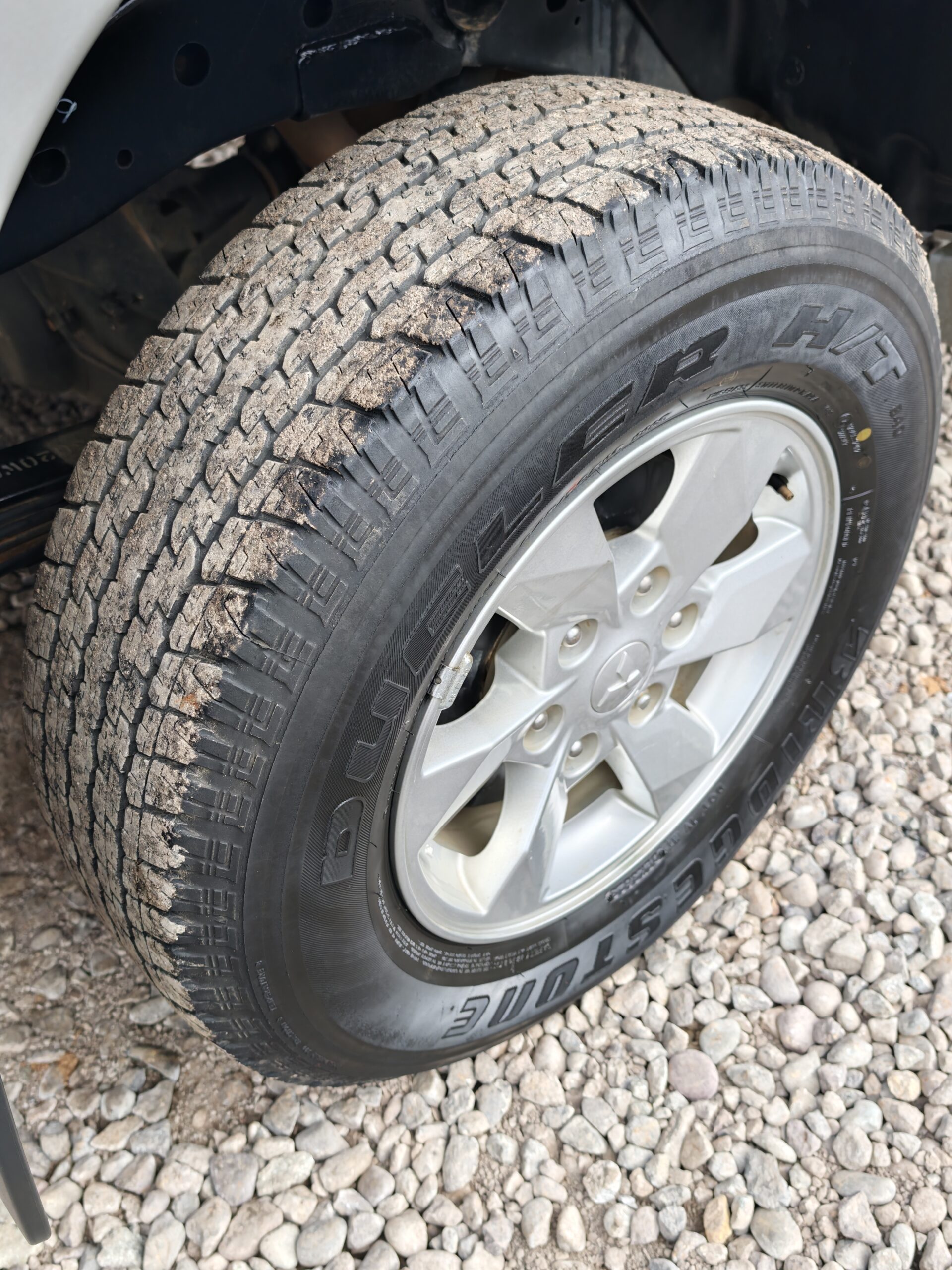 CAMIONETA MITSUBISHI L200 WORK CR - 2024 - Imagen 19