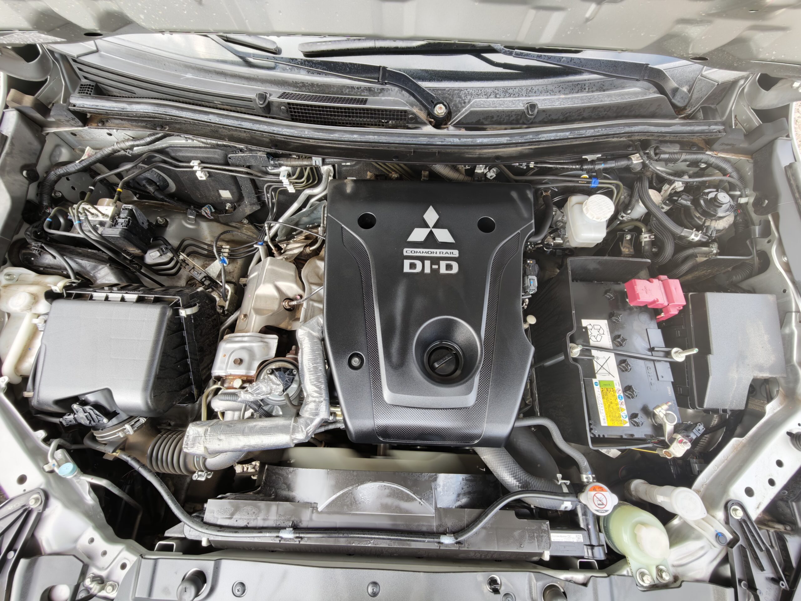 CAMIONETA MITSUBISHI L200 WORK CR - 2024 - Imagen 16