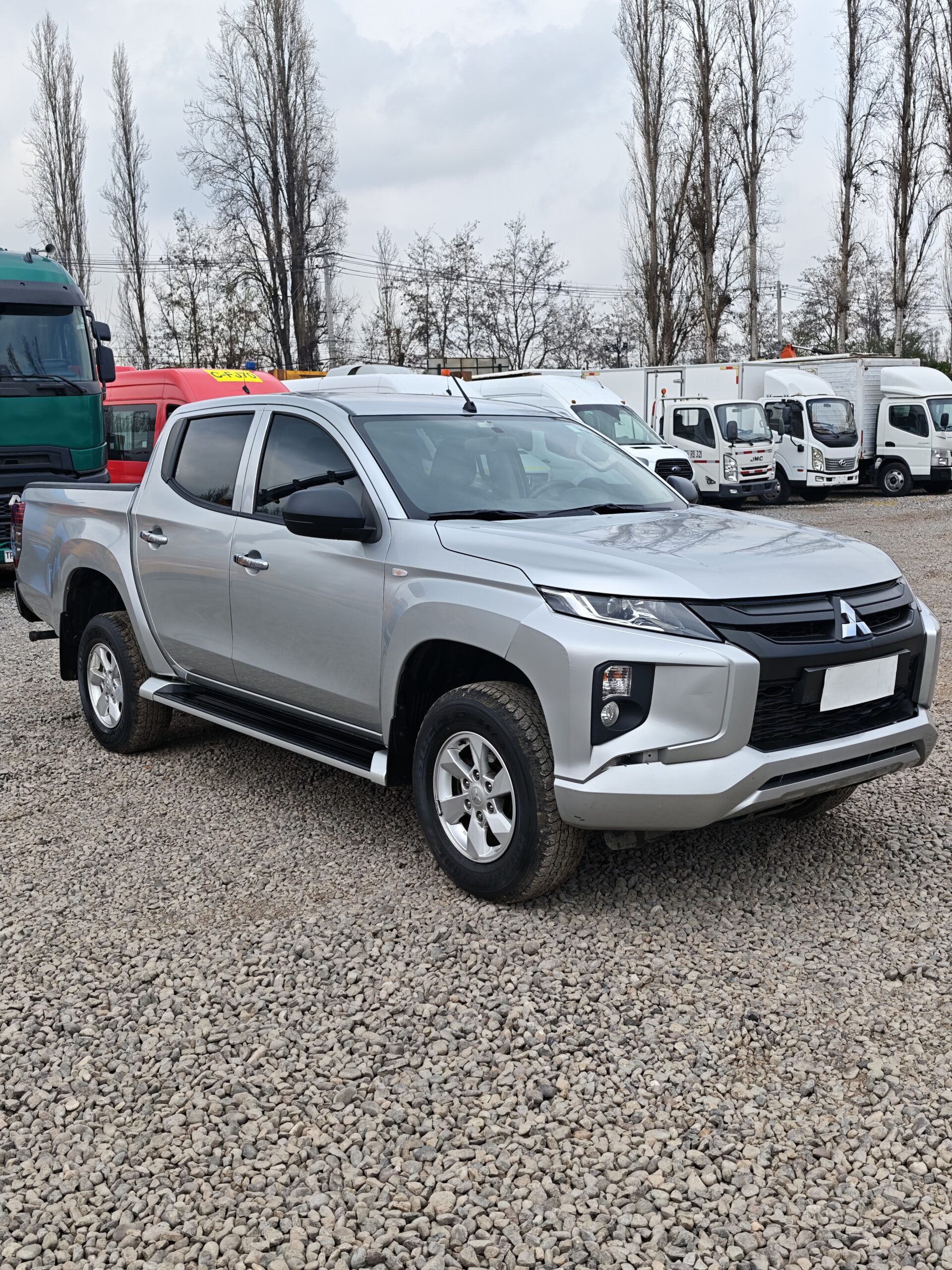 CAMIONETA MITSUBISHI L200 WORK CR - 2024 - Imagen 7