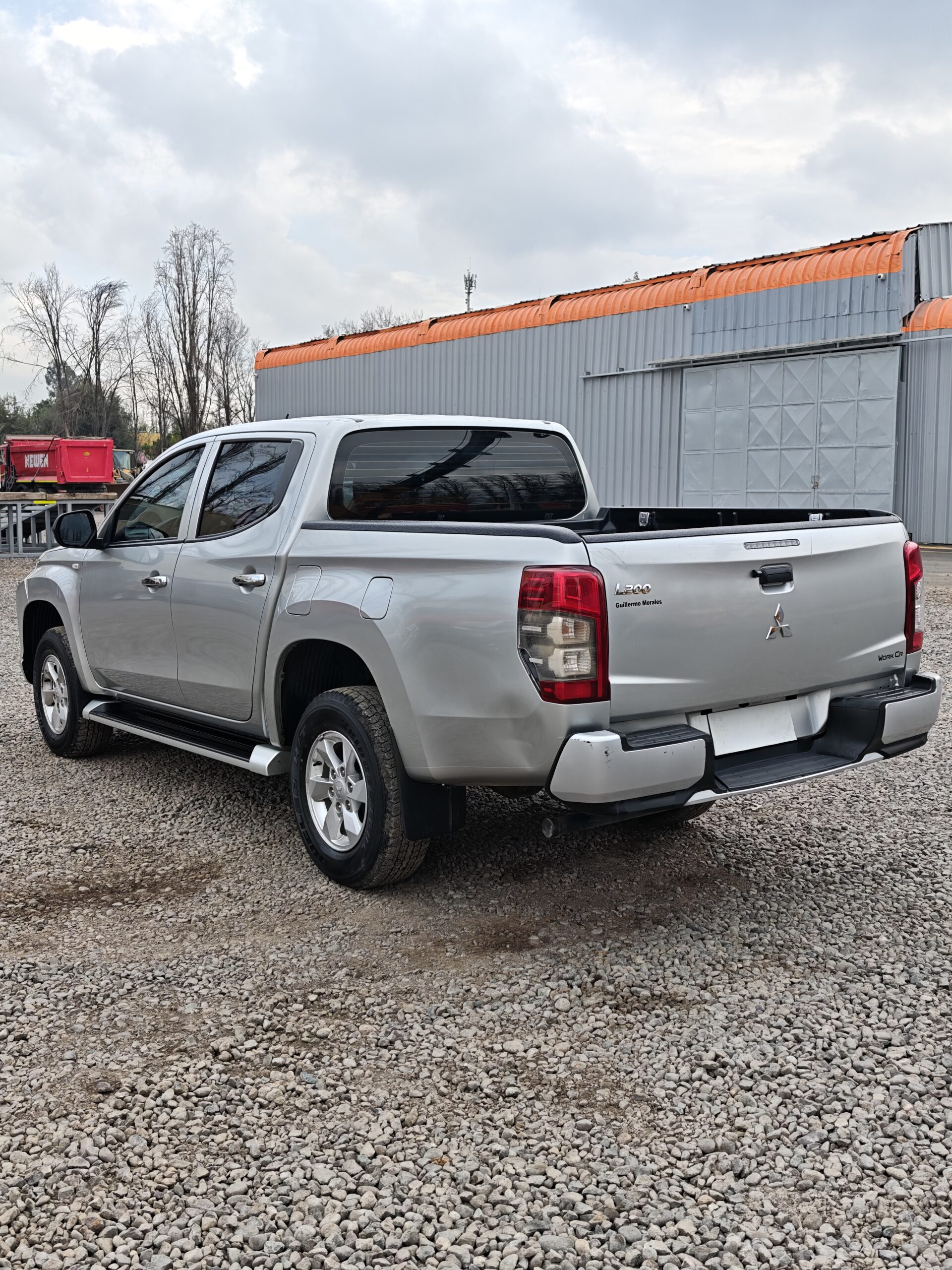 CAMIONETA MITSUBISHI L200 WORK CR - 2024 - Imagen 3