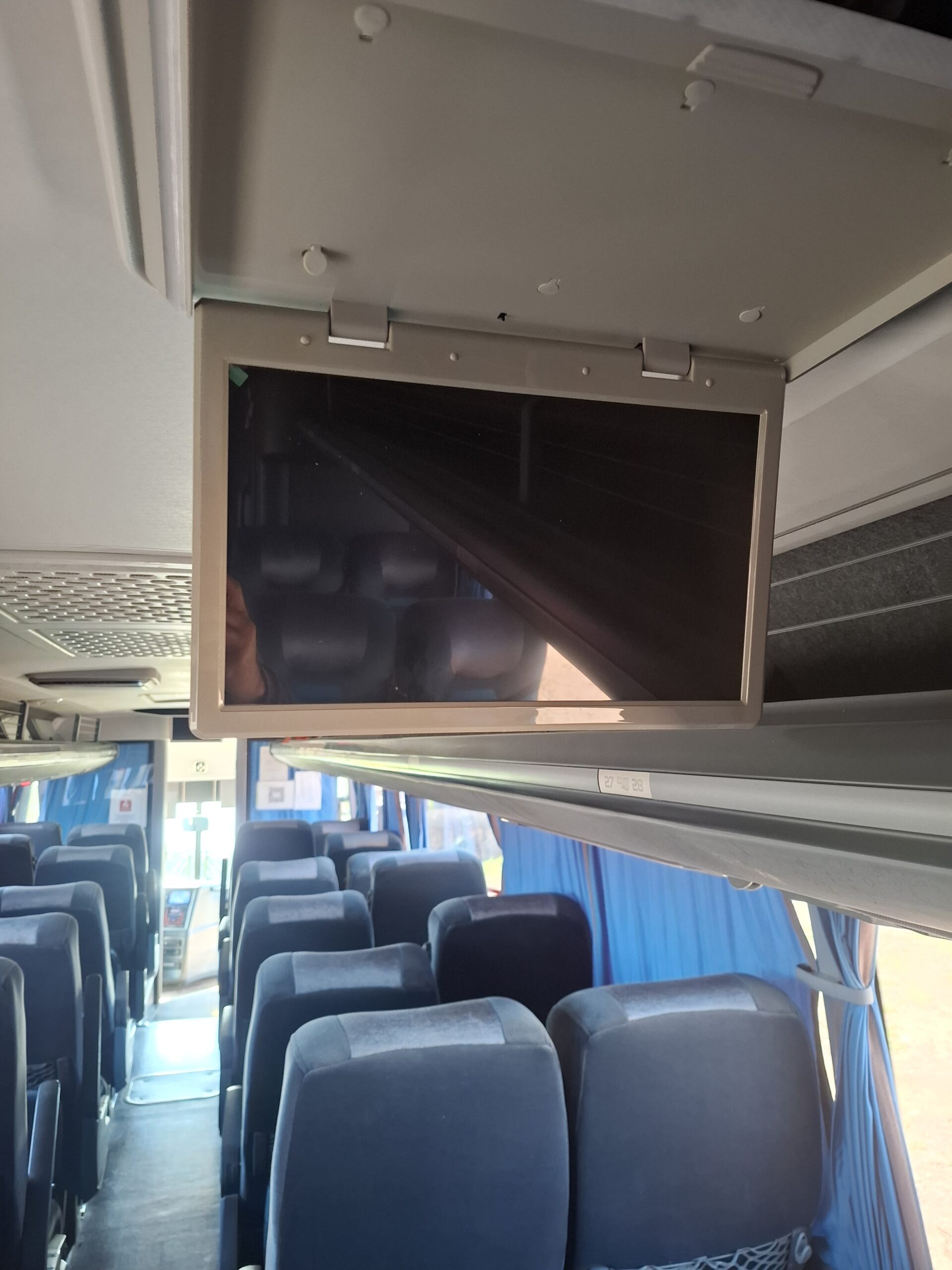 BUS SCANIA K410 CB - 2024 - Imagen 19