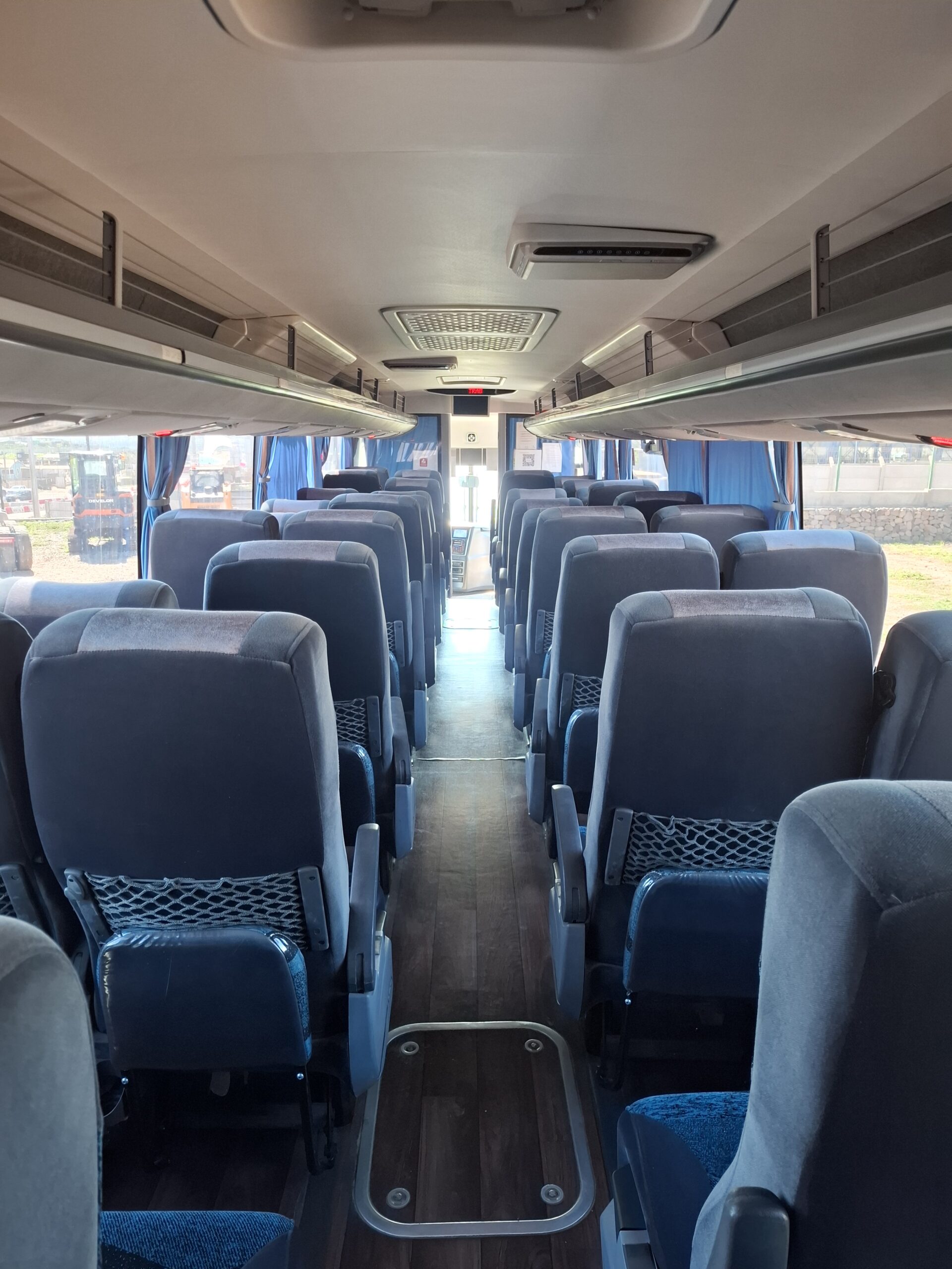 BUS SCANIA K410 CB - 2024 - Imagen 22