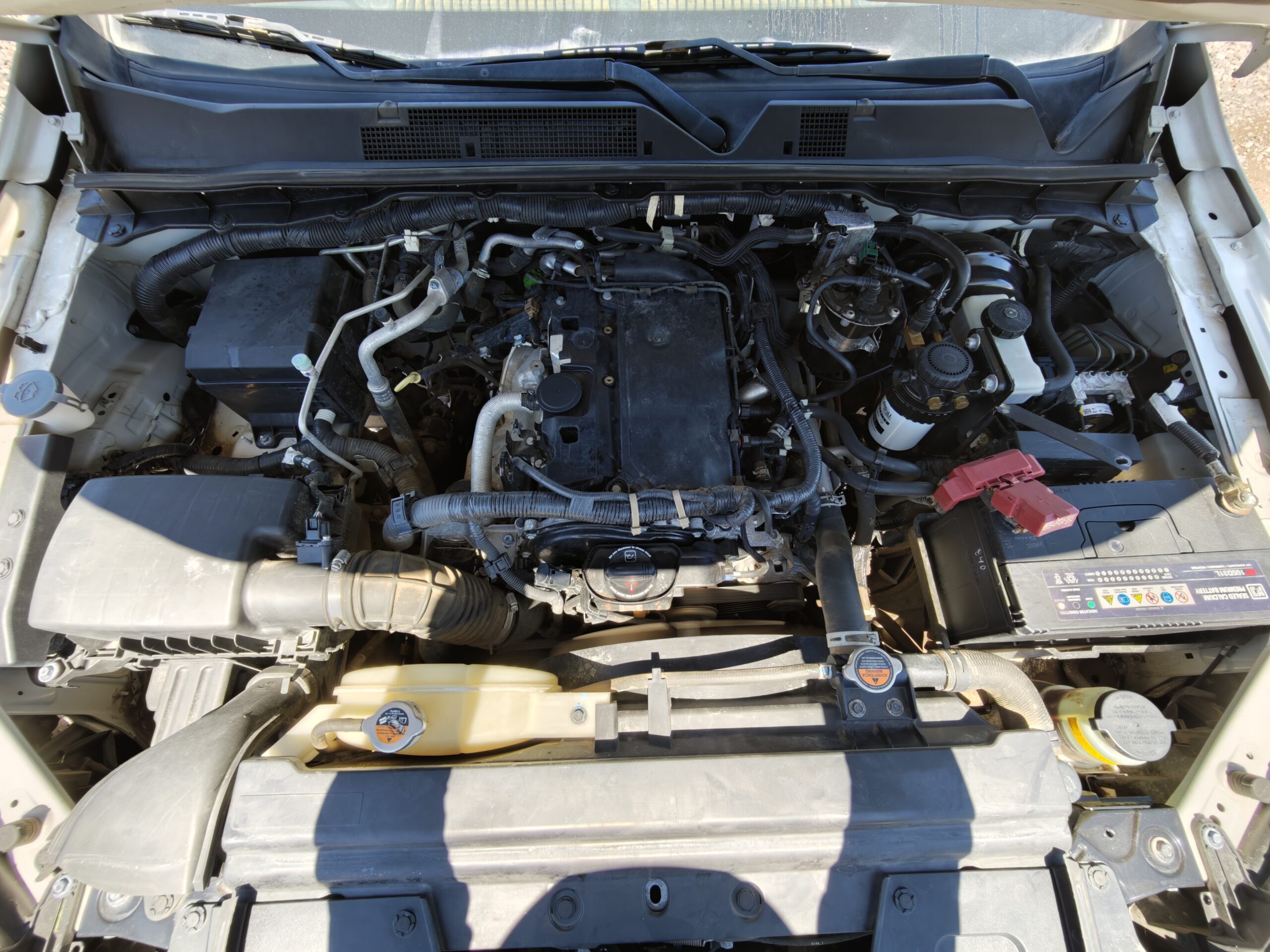 CAMIONETA NISSAN NP300 - 2019 - Imagen 16