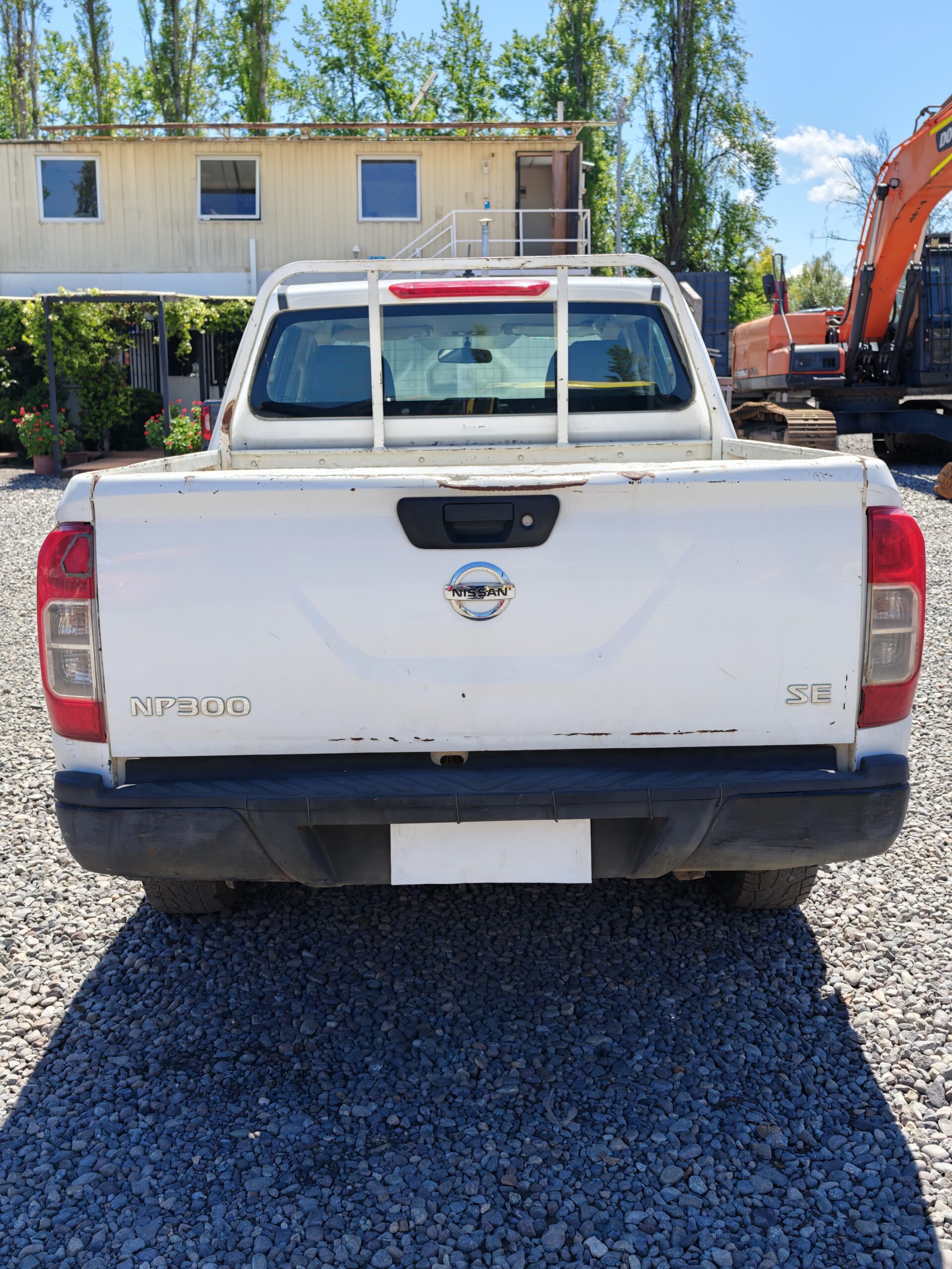 CAMIONETA NISSAN NP300 - 2019 - Imagen 4