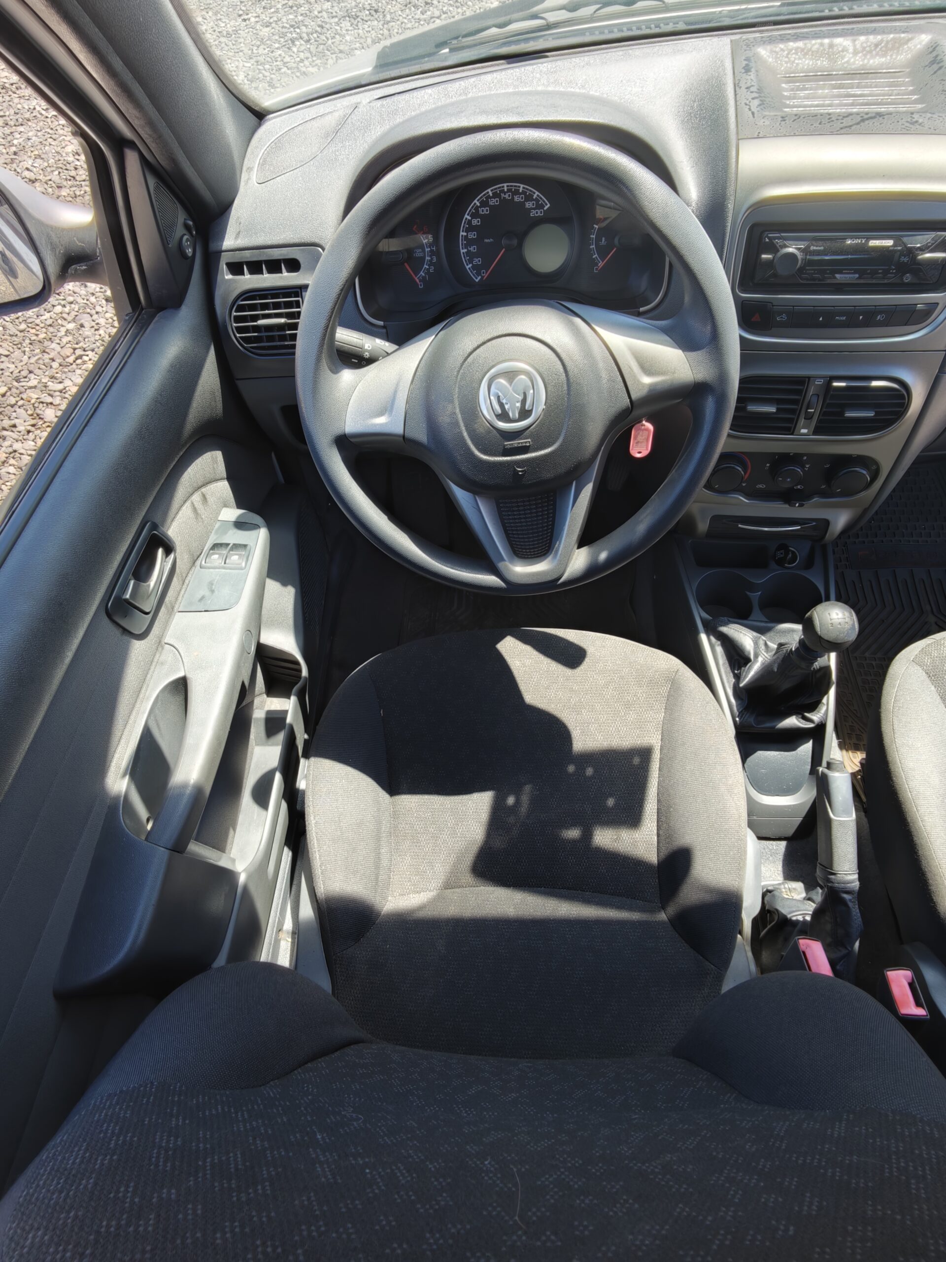 CAMIONETA RAM 700 SLT CD - 2019 - Imagen 9