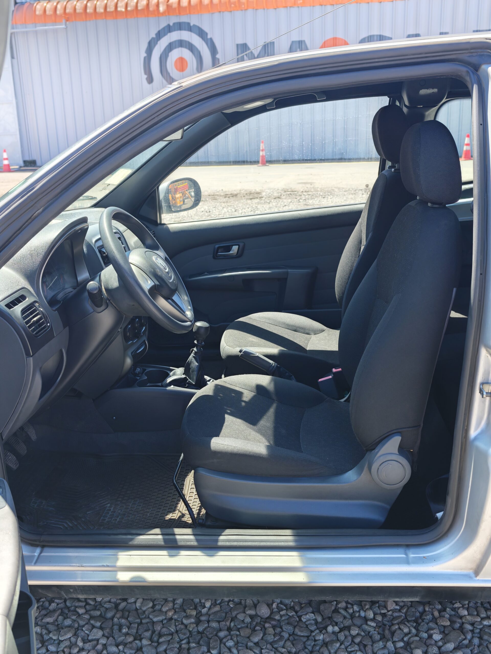 CAMIONETA RAM 700 SLT CD - 2019 - Imagen 8